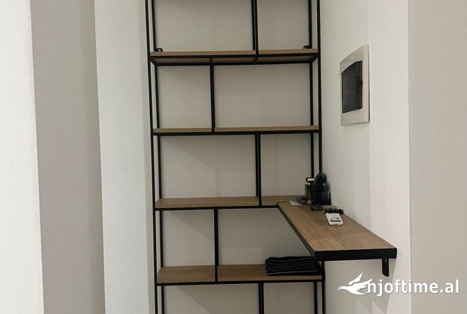 Shtepi me qera 1+1 ne Tirane - 50,000 Leke