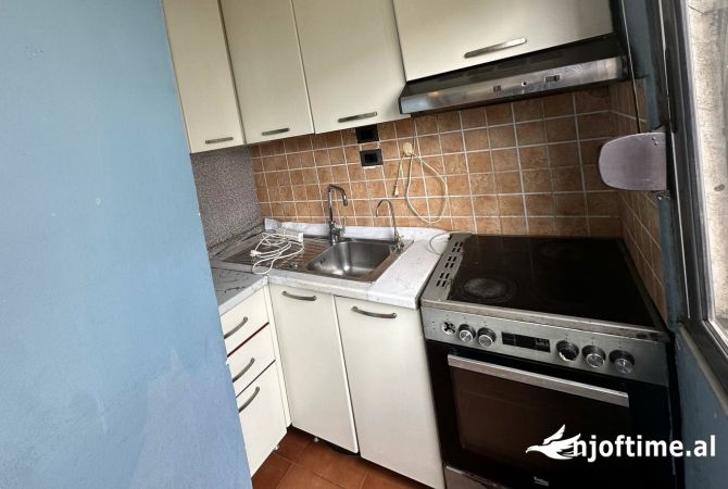 Shtepi me qera 2+1 ne Tirane - 500 Euro