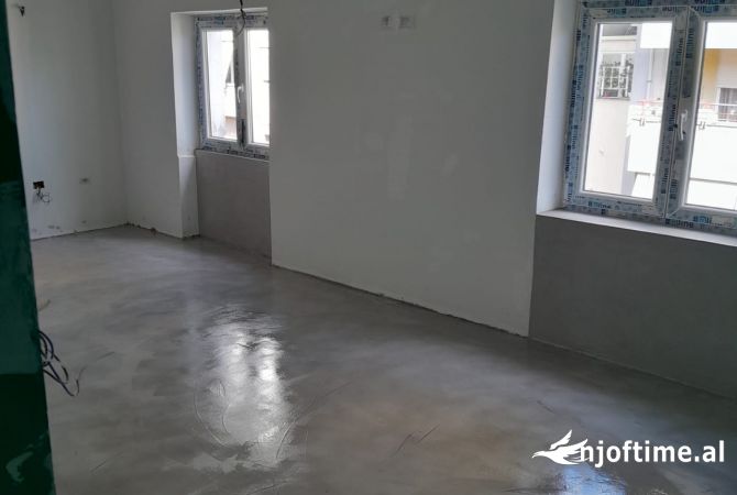 Shtepi ne shitje Garsoniere ne Tirane - 220,000 Euro