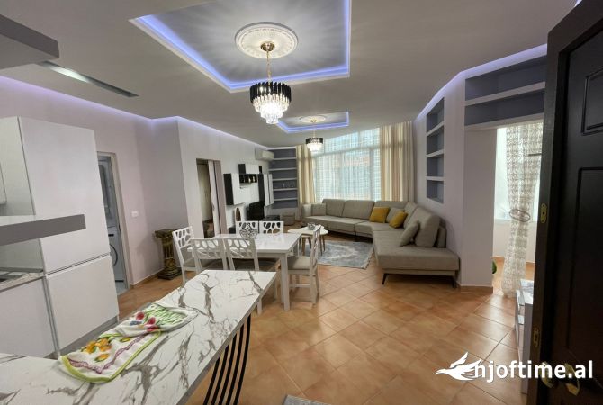 Jepet apartament 1+1 tek Liqeni i Thate