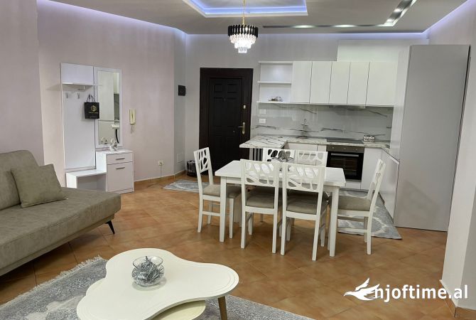 Shtepi me qera 1+1 ne Tirane - 600 Euro