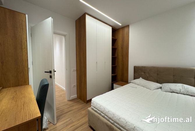 Shtepi me qera 1+1 ne Tirane - 650 Euro