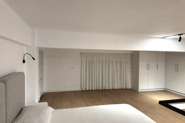 Shtepi me qera Duplex(shtepi me 2 kate) ne Tirane, 1+1, Mobilimi E mobiluar, Pagesa 50,000  Leke.