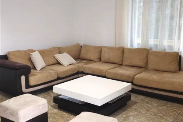 Casa in affitto 3+1 a Tirana - 35,000 Leke