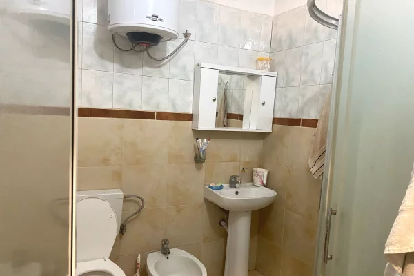 Villa di lusso in affitto a Tirana 2+1, Arredato