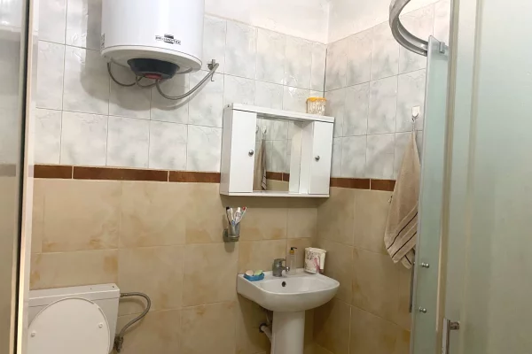 Villa di lusso in affitto a Tirana 2+1, Arredato