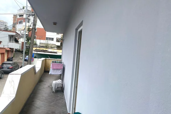 Villa di lusso in affitto a Tirana 2+1, Arredato