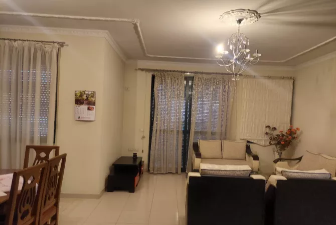 Shtepi me qera 2+1 ne Tirane - 550 Euro