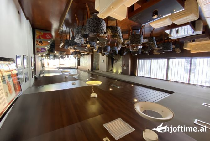 Ambient biznesi me qera 1+1 ne Durres - 2,500 Euro