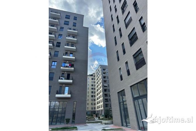 Ambient biznesi me qera 1+1 ne Tirane - 500 Euro