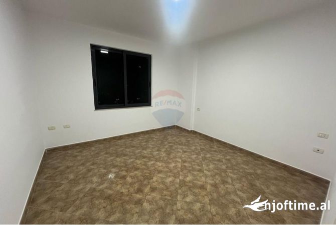 Shtepi ne shitje 2+1 ne Tirane - 185,000 Euro