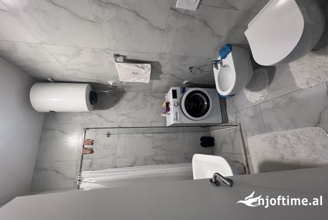 Shtepi ne shitje Apartament ne Tirane, 1+1, Mobilimi E mobiluar, Pagesa 66,000  Euro.