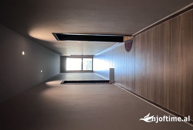 Shtepi me qera Apartament ne Tirane, 2+1, Mobilimi Bosh, pa mobiluar, Pagesa 1,000  Euro.