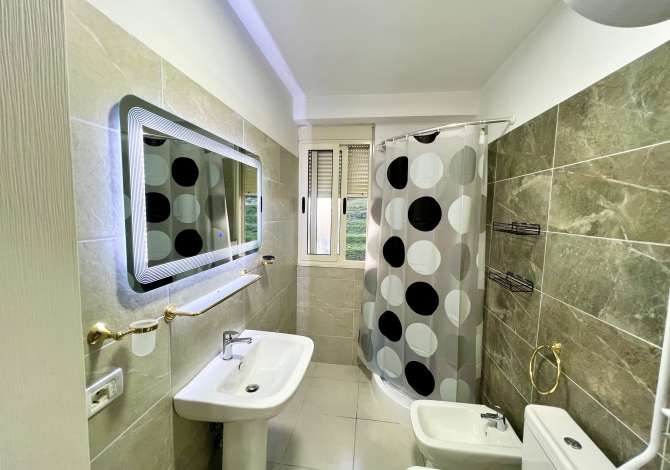 Shtepi me qera Apartament ne Tirane, 1+1, Mobilimi E mobiluar, Pagesa 450  Euro.