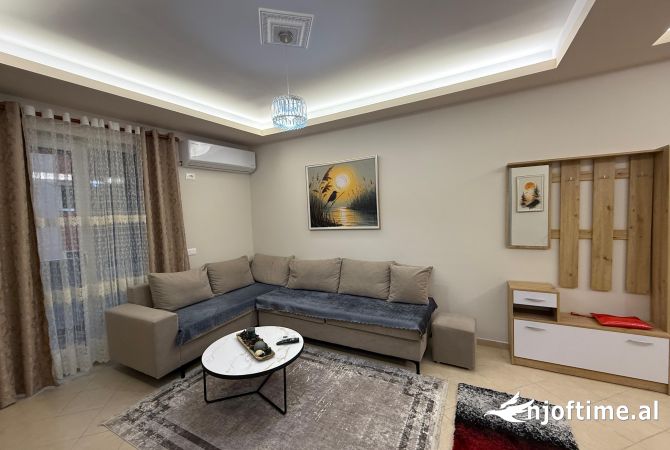 Casa in affitto 2+1 a Tirana - 450 Euro