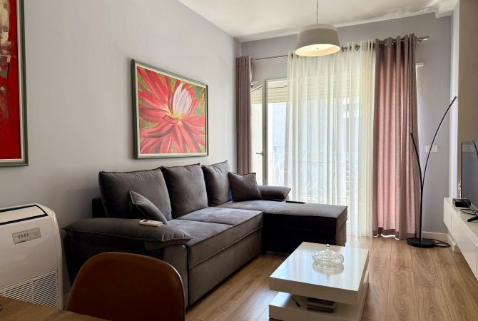 Shtepi me qera 1+1 ne Tirane - 650 Euro
