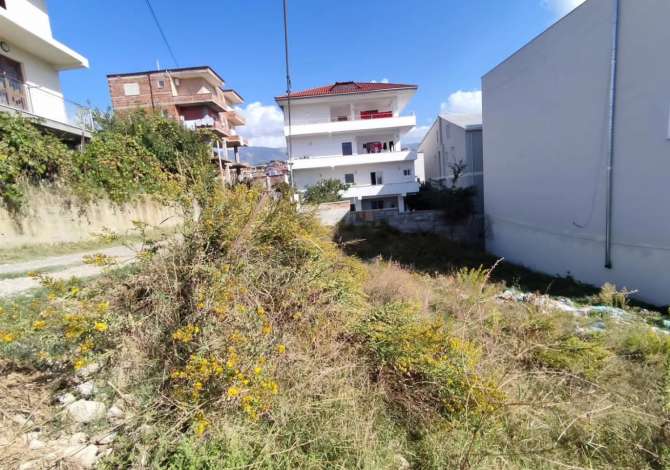 Truall ose Toke ne Tirane - 36,000 Euro