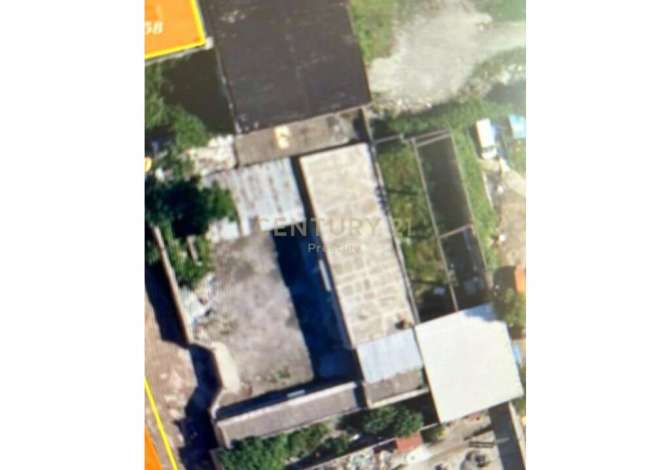 Truall ose Toke 4+1 ne Tirane - 1,000 Euro