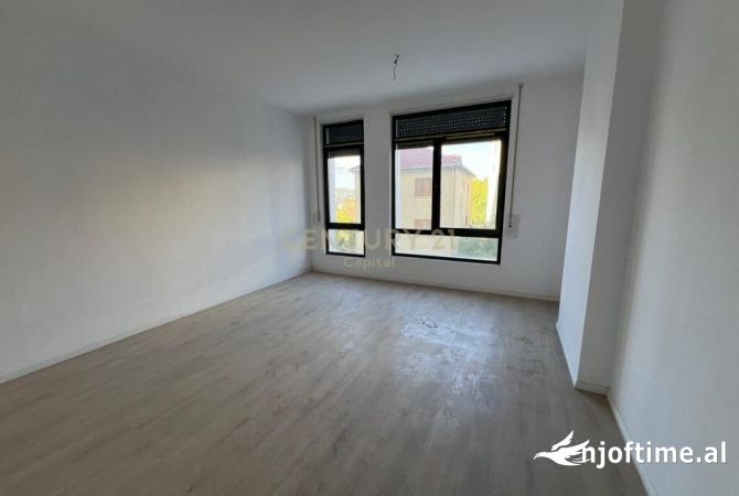 Shtepi ne shitje 1+1 ne Tirane - 117,000 Euro
