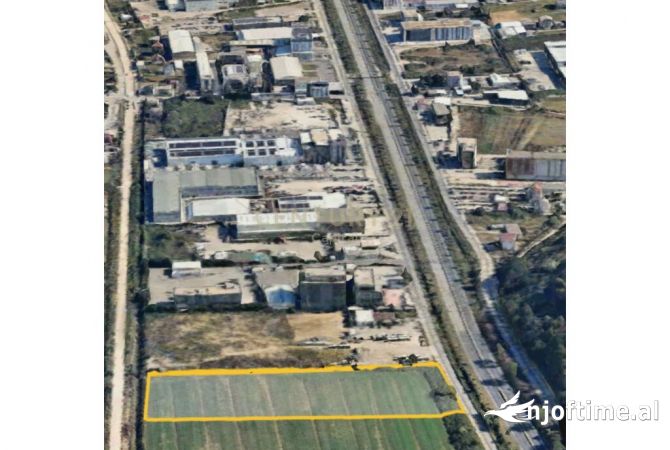 Truall ose Toke ne Tirane - 3,587,760 Euro
