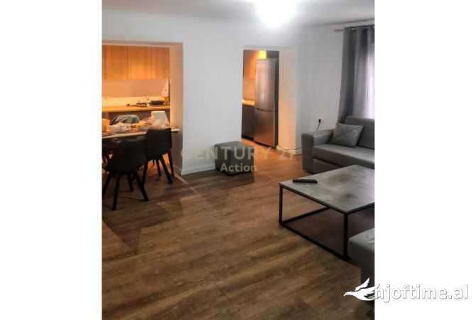 Shtepi ne shitje 1+1 ne Tirane - 90,000 Euro