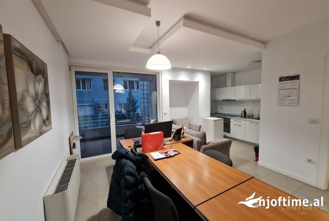 Shtepi ne shitje 5+1 ne Tirane - 820,000 Euro