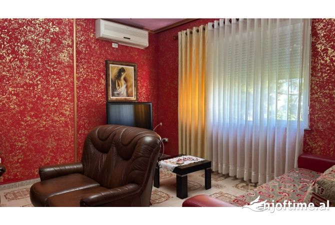 Shtepi ne shitje 2+1 ne Tirane - 265,000 Euro