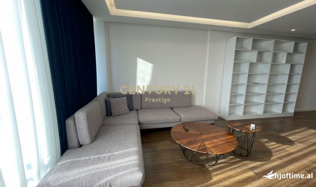 Shtepi ne shitje Apartament ne Tirane, 3+1, Mobilimi E mobiluar, Pagesa 630,000  Euro.