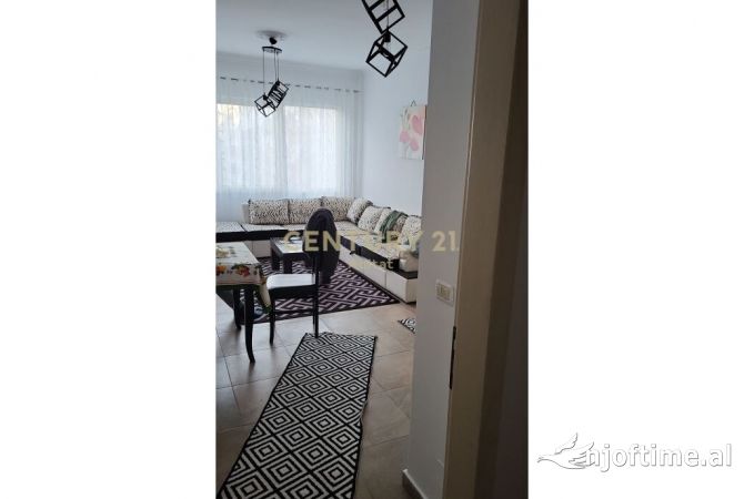 Shtepi ne shitje 2+1 ne Tirane - 135,000 Euro