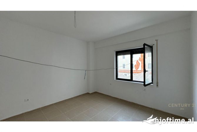 Shtepi ne shitje 3+1 ne Tirane - 232,000 Euro