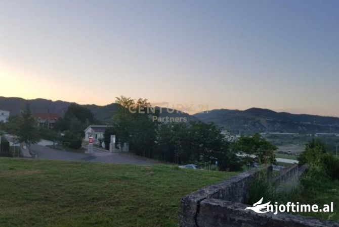 Terreno in vendita  a Tirana - 300,000 Euro