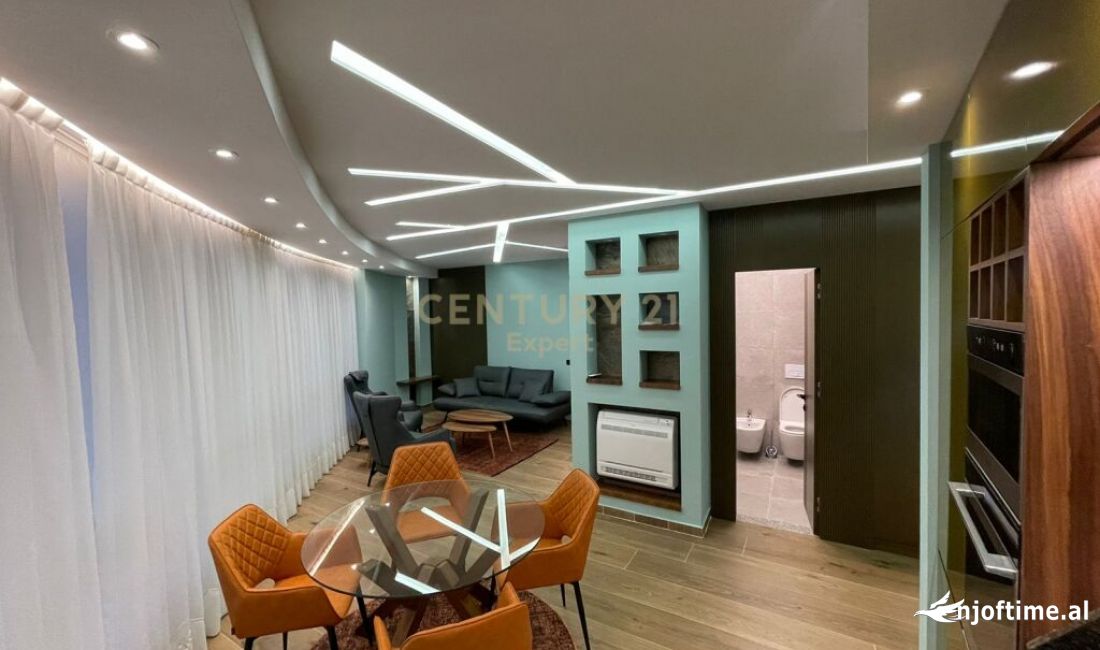 Shtepi ne shitje Apartament ne Tirane, 2+1, Mobilimi E mobiluar, Pagesa 232,000  Euro.