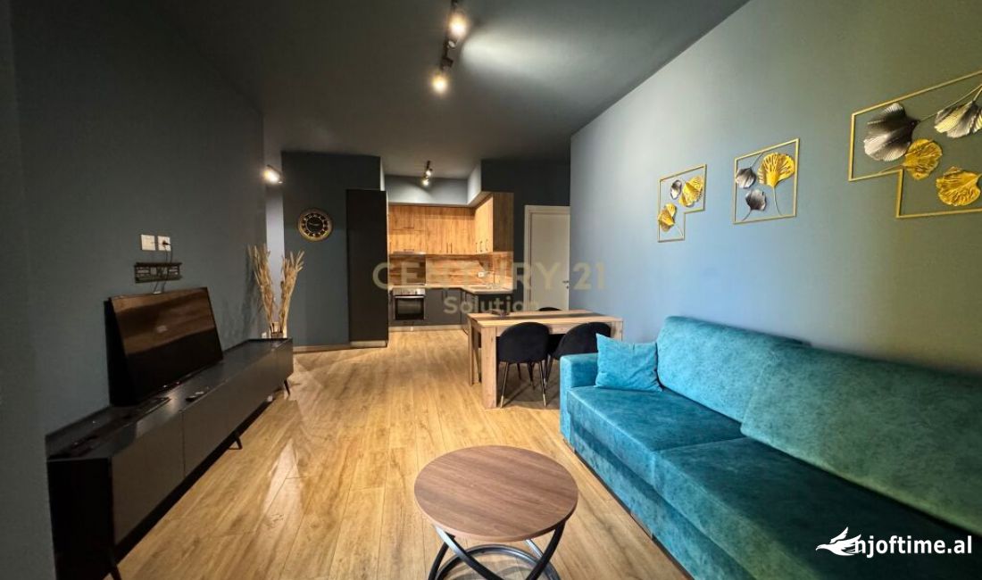 Shtepi ne shitje Apartament ne Tirane, 2+1, Mobilimi E mobiluar, Pagesa 157,000  Euro.