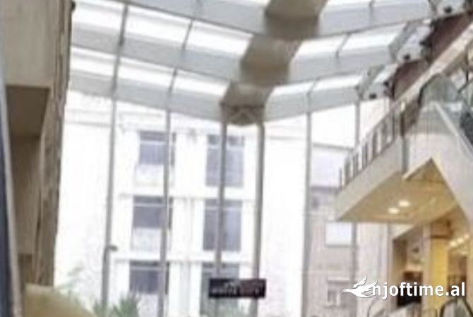 Shtepi ne shitje 2+1 ne Tirane - 300,000 Euro