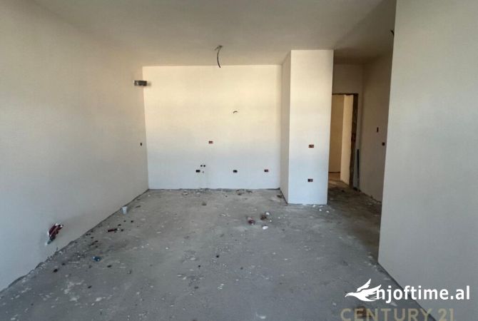 Shtepi ne shitje 1+1 ne Tirane - 160,000 Euro
