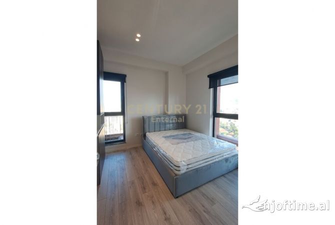 Shtepi me qera 2+1 ne Tirane - 1,500 Euro