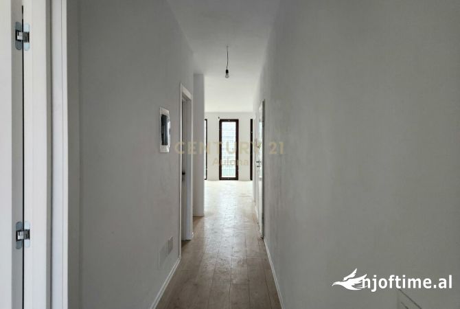 Shtepi ne shitje 2+1 ne Tirane - 500,000 Euro