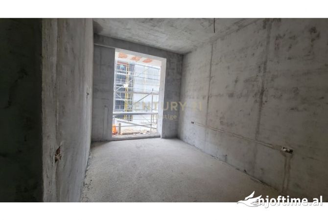 Shtepi ne shitje 1+1 ne Tirane - 185,000 Euro