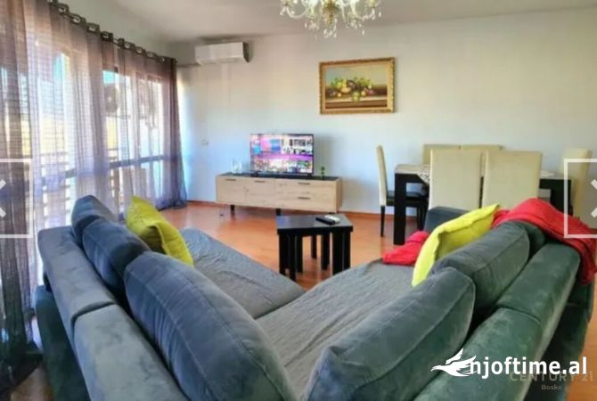 Shtepi ne shitje 1+1 ne Tirane - 180,000 Euro