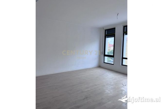 Shtepi ne shitje 1+1 ne Tirane - 125,000 Euro