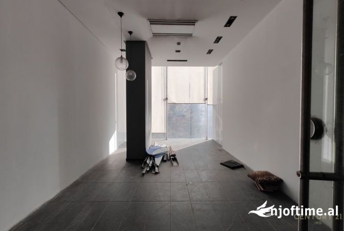 Ambient biznesi ne shitje 1+1 ne Tirane - 180,000 Euro