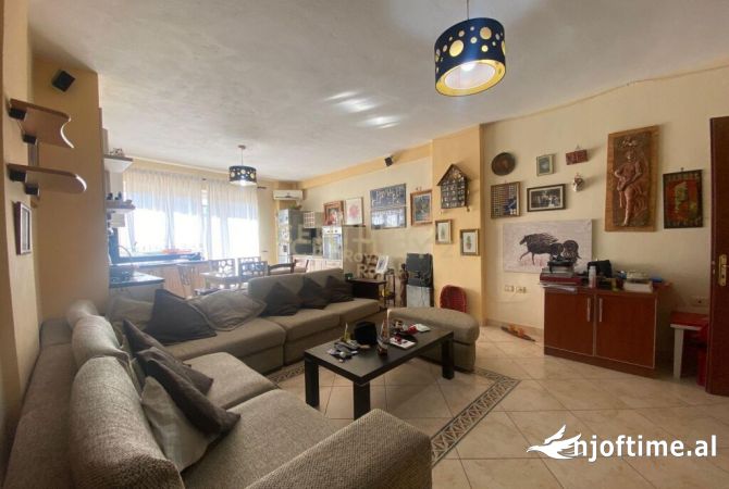 Shtepi ne shitje 2+1 ne Tirane - 162,000 Euro