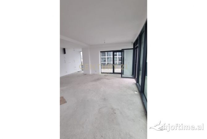 Shtepi me qera 3+1 ne Tirane - 3,000 Euro