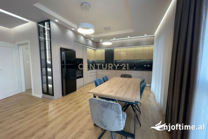 Shtepi me qera 3+1 ne Tirane - 1,600 Euro