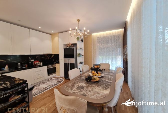 Shtepi ne shitje 3+1 ne Durres - 400,000 Euro
