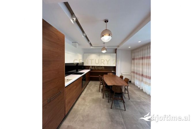Casa in vendita 2+1 a Durazzo - 550,000 Euro