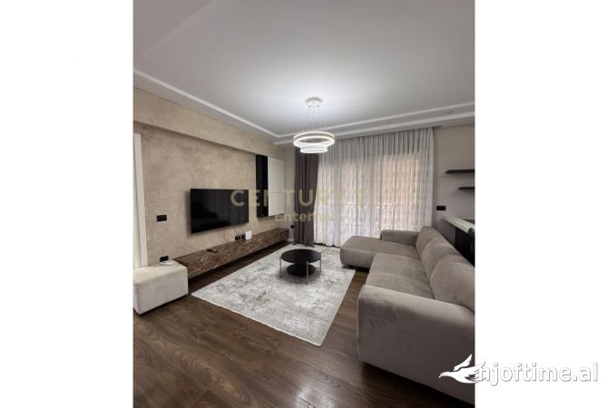 House for Rent 3+1 in Tirana - 1,900 Euro