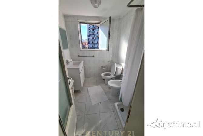 Shtepi me qera 2+1 ne Tirane - 600 Euro