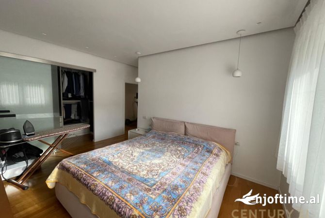 Shtepi ne shitje 2+1 ne Tirane - 240,000 Euro
