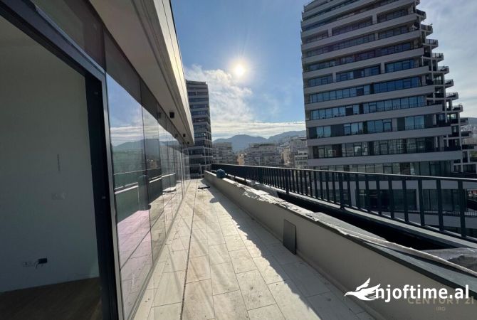 Shtepi me qera 2+1 ne Tirane - 1,600 Euro